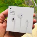 Genuine Apple EarPods with Lightning Connector AUDIO GEAR