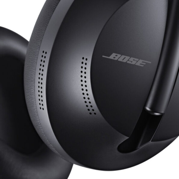 BOSE 700 Wireless Noise Cancelling Over-the-Ear Headphones