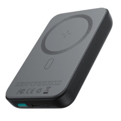 JOYROOM JR-W020 Magnetic Wireless 10000mAh Power Bank for MagSafe Charging Charging Essential