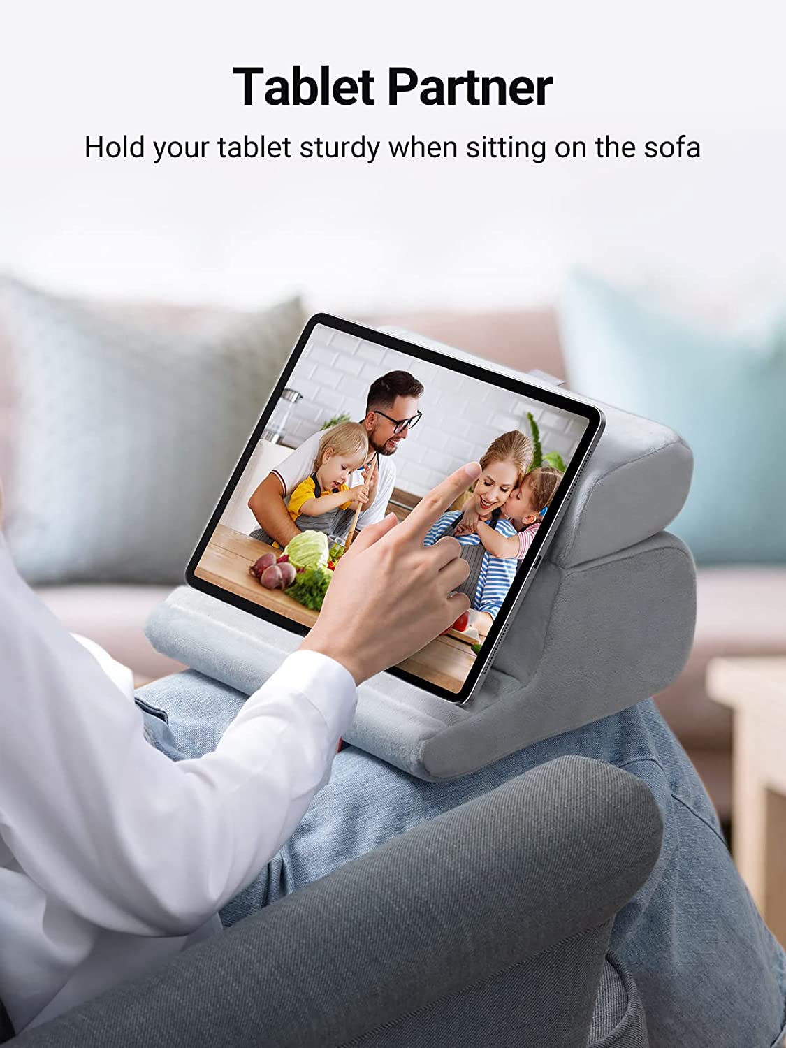 UGREEN Tablet Pillow Stand Adjustable Holder with 3 Viewing Angles for iPad /Tablet