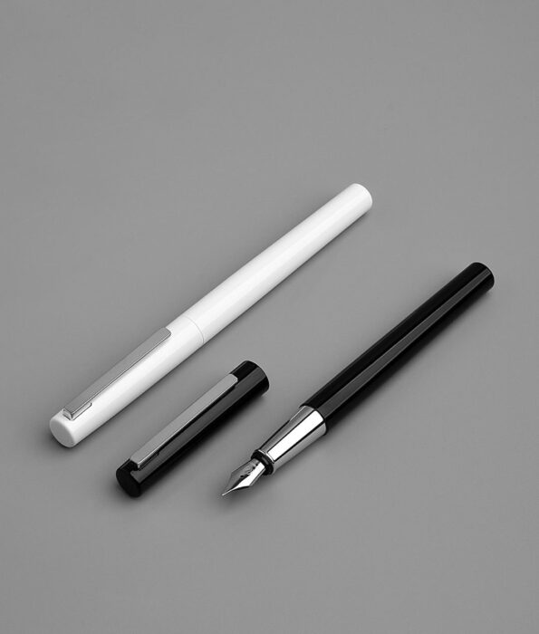 Xiaomi Youpin Kaco BRIO 0.3mm Nib Metal Black and White Fountain Pen with Storage