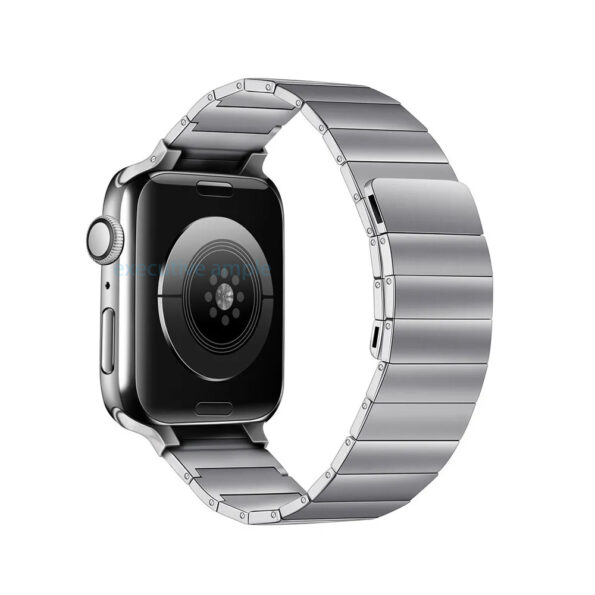 Magnetic Stainless Steel Strap for Apple Watch 44 / 45 / Ultra 49 mm