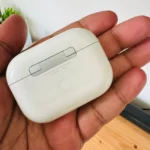 Apple AirPod Pro with Box – Pre Owned