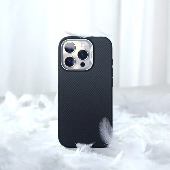 Benks MagClap ArmorPro Case Built with Kevlar® 600D for iPhone 16 Pro / 16 Pro Max